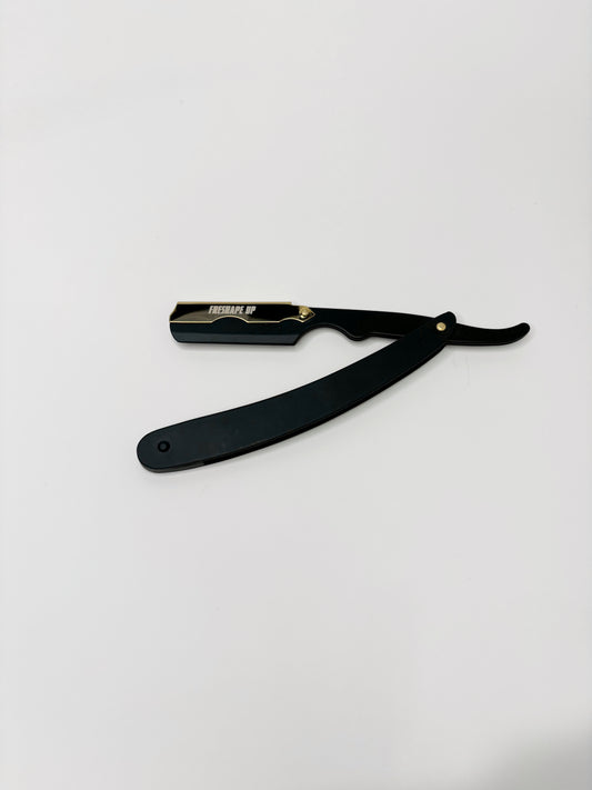 Freshape Up Professional Barber Black & Gold Straight Edge Razor for Men. Smooth Face and Beard Shaving. 100 Pack of Blades and 10 Pack of Freshape Up Sponges Included